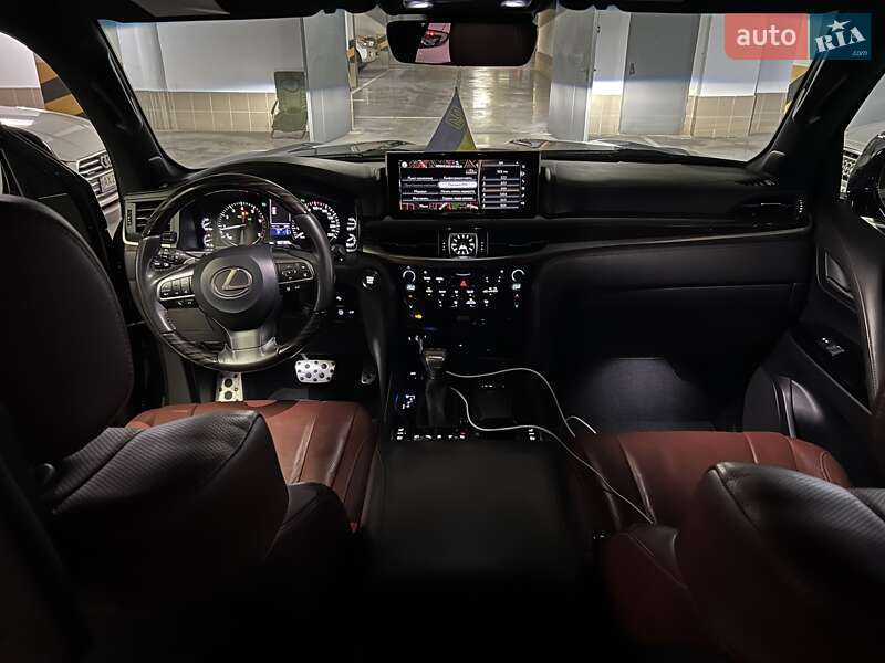 Внедорожник / Кроссовер Lexus LX 2019 в Киеве