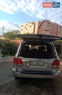 Внедорожник / Кроссовер Lexus LX 2005 в 