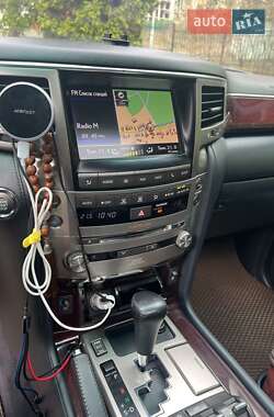 Внедорожник / Кроссовер Lexus LX 2013 в 