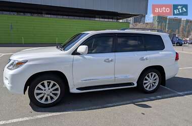 Позашляховик / Кросовер Lexus LX 2008 в 