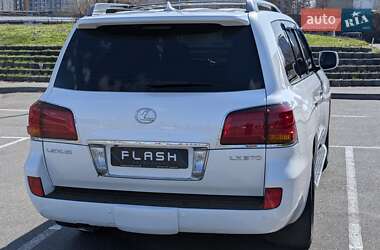 Позашляховик / Кросовер Lexus LX 2008 в 