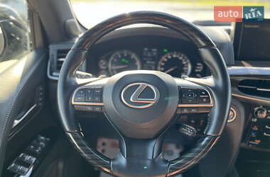 Позашляховик / Кросовер Lexus LX 2019 в 