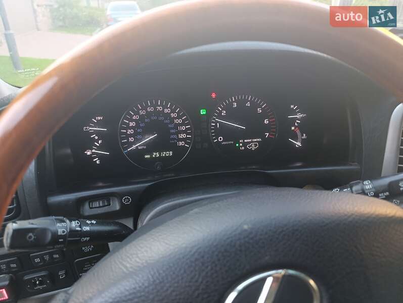 Внедорожник / Кроссовер Lexus LX 2005 в Кременчуге