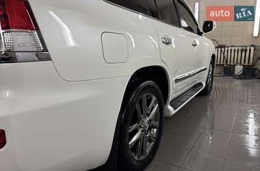 Внедорожник / Кроссовер Lexus LX 2012 в 