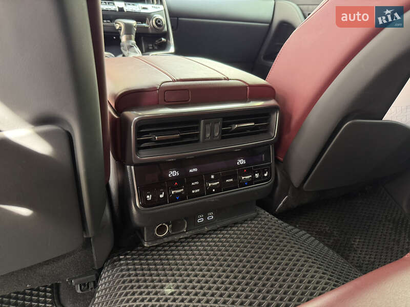 Внедорожник / Кроссовер Lexus LX 2023 в Киеве