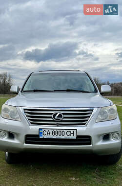 Внедорожник / Кроссовер Lexus LX 2008 в 