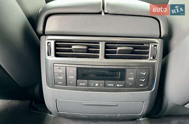 Внедорожник / Кроссовер Lexus LX 2008 в 