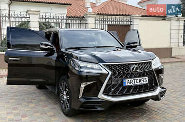 Внедорожник / Кроссовер Lexus LX 2019 в 