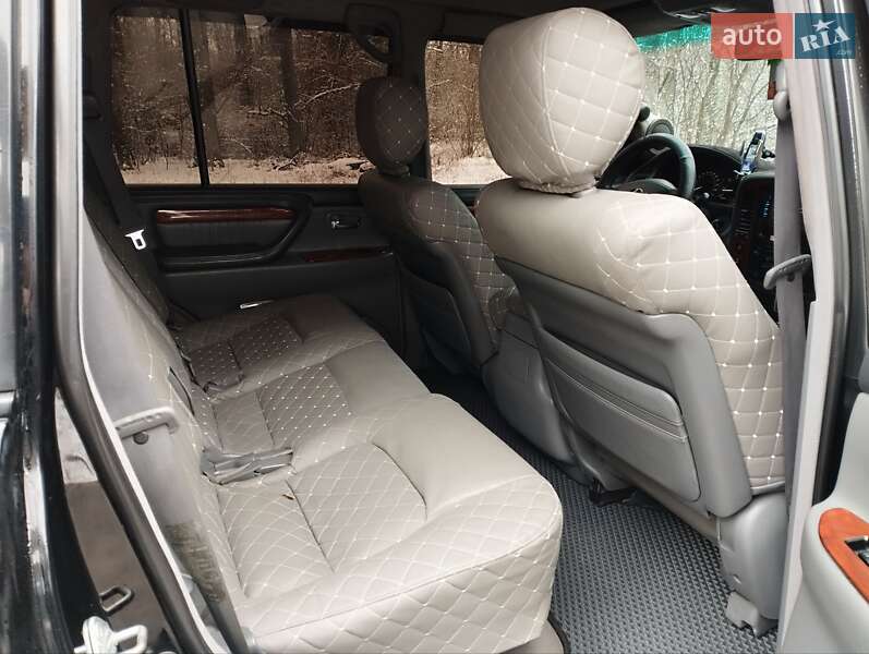 Позашляховик / Кросовер Lexus LX 2000 в Києві