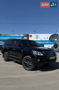 Внедорожник / Кроссовер Lexus LX 2008 в 