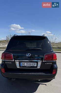 Внедорожник / Кроссовер Lexus LX 2008 в 