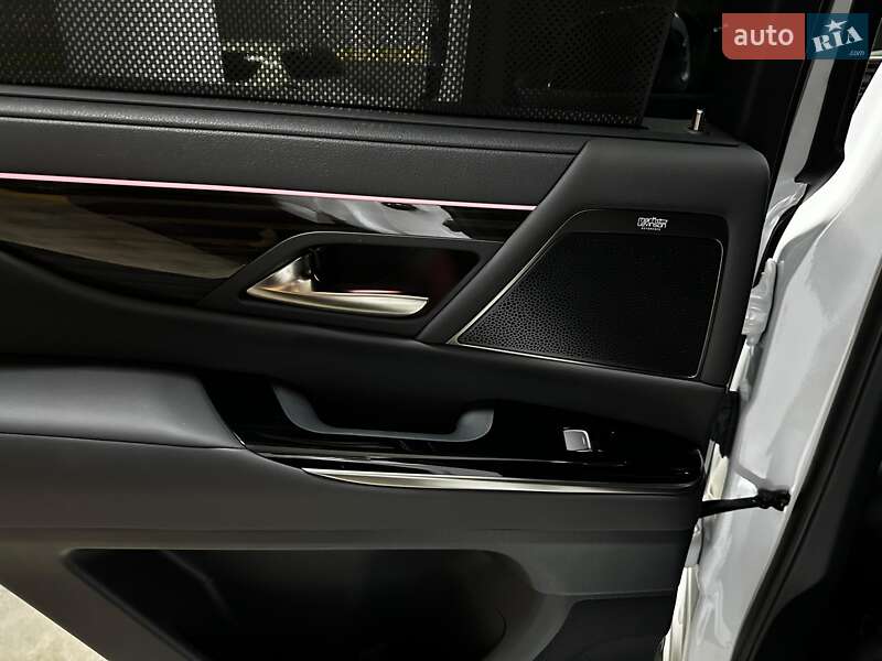 Позашляховик / Кросовер Lexus LX 2022 в Києві