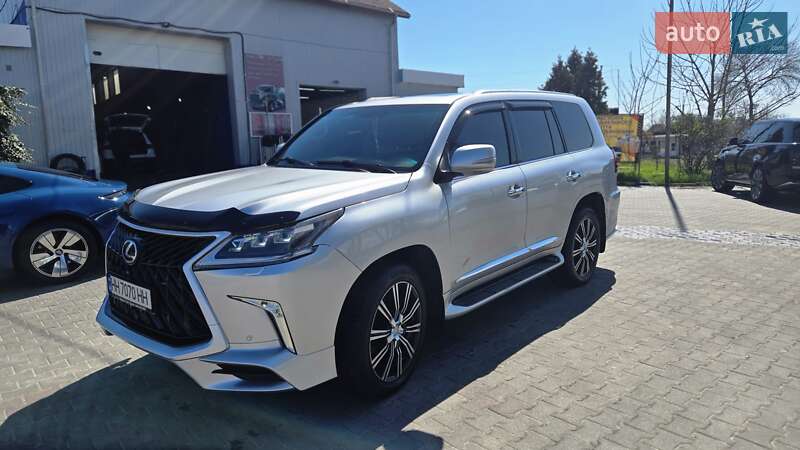 Внедорожник / Кроссовер Lexus LX 2010 в Одессе