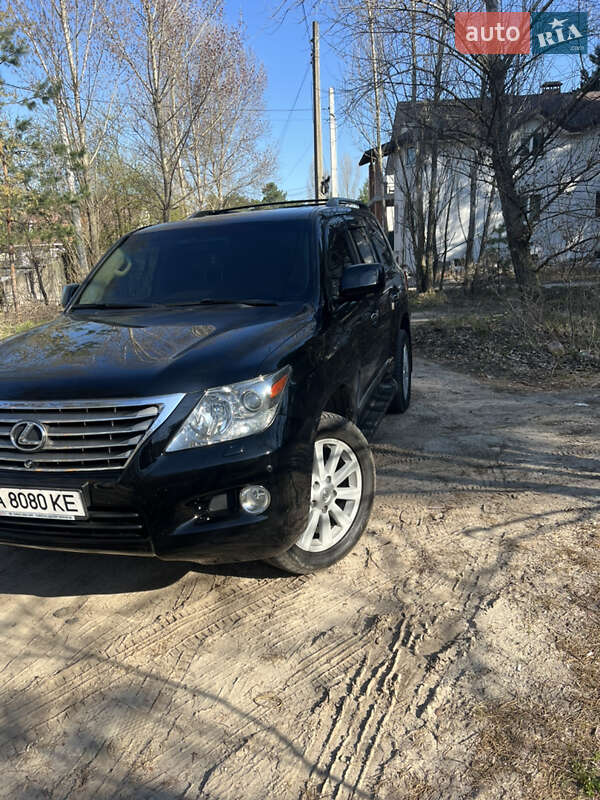 Позашляховик / Кросовер Lexus LX 2008 в 