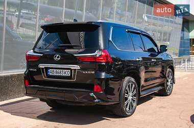 Внедорожник / Кроссовер Lexus LX 2019 в 