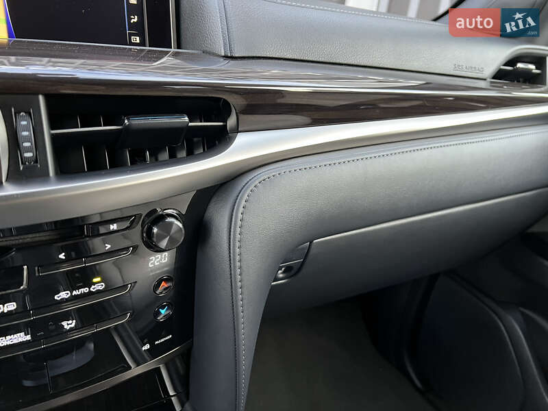 Внедорожник / Кроссовер Lexus LX 2017 в Киеве фото 58 Внедорожник / Кроссовер Lexus LX 2017 в Киеве