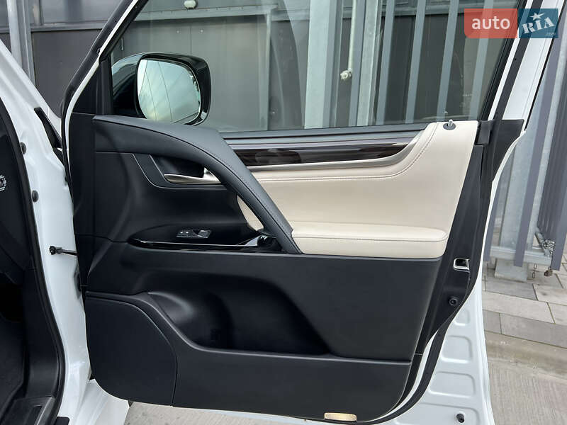 Внедорожник / Кроссовер Lexus LX 2017 в Киеве фото 83 Внедорожник / Кроссовер Lexus LX 2017 в Киеве