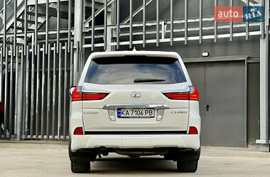 Внедорожник / Кроссовер Lexus LX 2017 в 