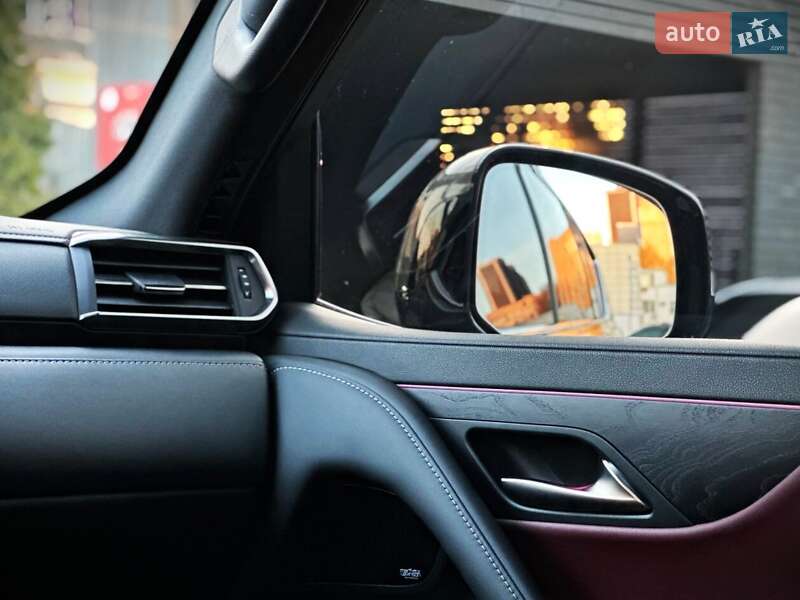 Позашляховик / Кросовер Lexus LX 2023 в Києві
