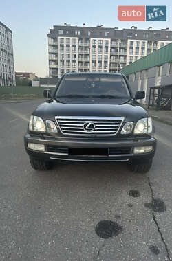 Позашляховик / Кросовер Lexus LX 2006 в 