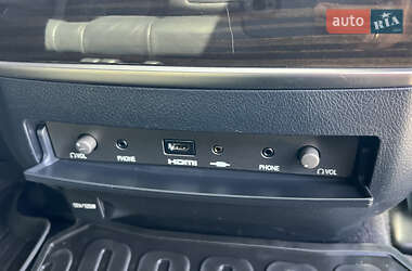 Внедорожник / Кроссовер Lexus LX 2018 в 