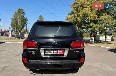 Внедорожник / Кроссовер Lexus LX 2008 в 