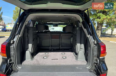 Внедорожник / Кроссовер Lexus LX 2008 в 