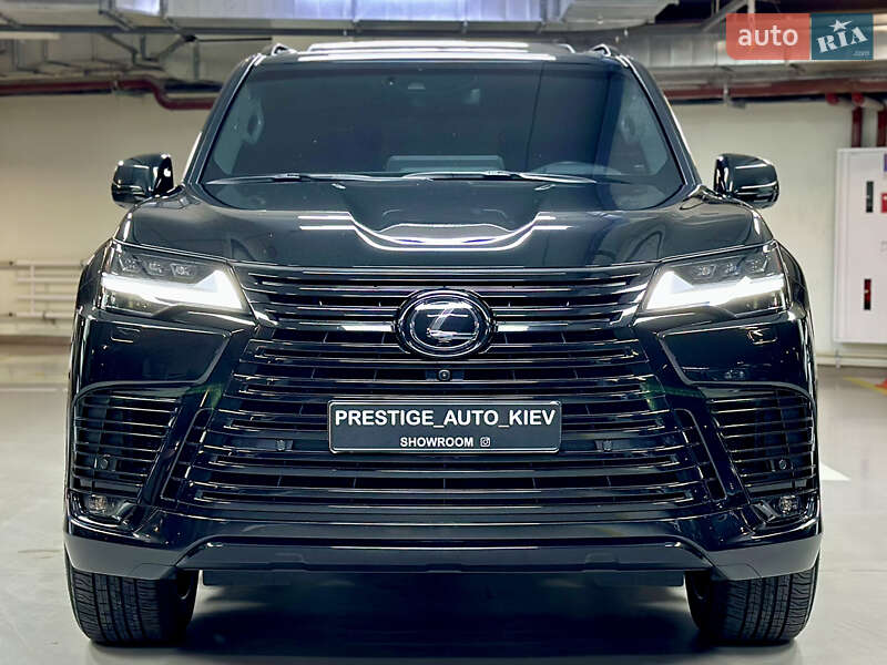 Lexus LX 2022