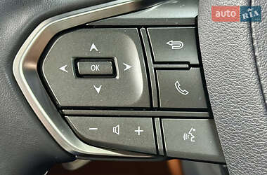 Позашляховик / Кросовер Lexus LX 2022 в 