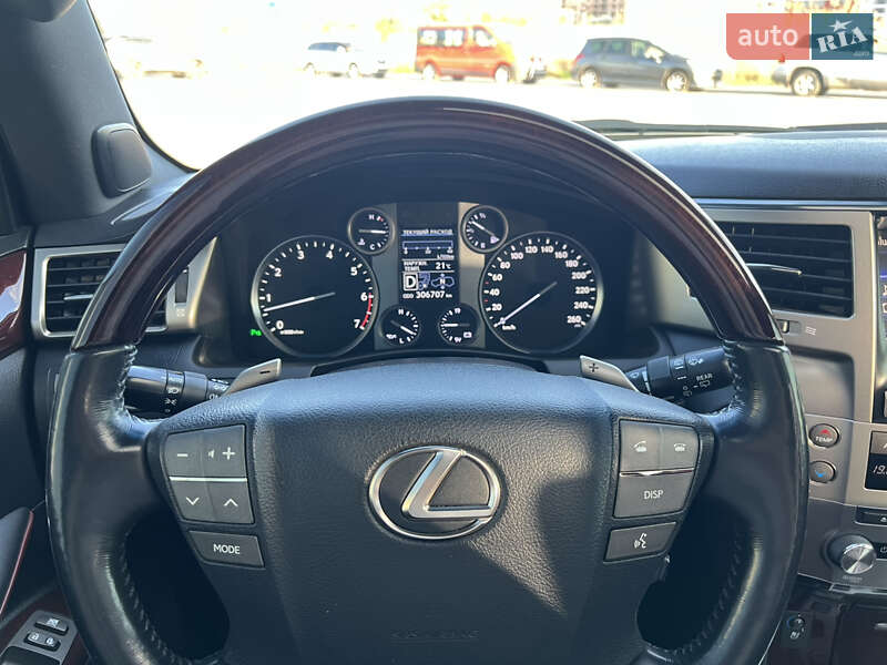 Позашляховик / Кросовер Lexus LX 2014 в Луцьку