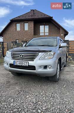 Внедорожник / Кроссовер Lexus LX 2008 в 