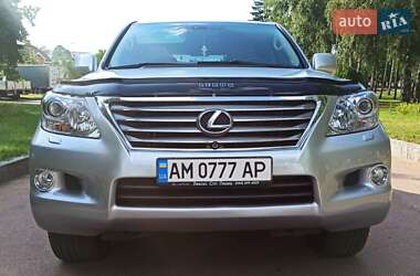 Позашляховик / Кросовер Lexus LX 2008 в 