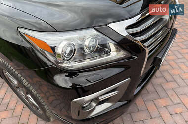 Внедорожник / Кроссовер Lexus LX 2014 в 