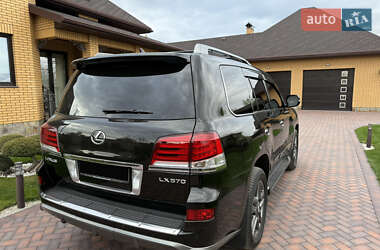 Внедорожник / Кроссовер Lexus LX 2014 в 