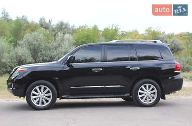 Внедорожник / Кроссовер Lexus LX 2010 в 