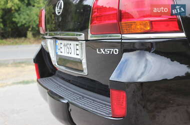 Внедорожник / Кроссовер Lexus LX 2010 в 