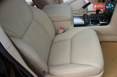 Внедорожник / Кроссовер Lexus LX 2010 в 