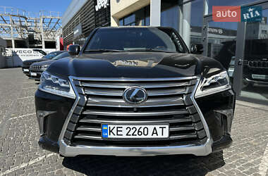 Внедорожник / Кроссовер Lexus LX 2017 в 