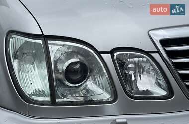 Позашляховик / Кросовер Lexus LX 2007 в 