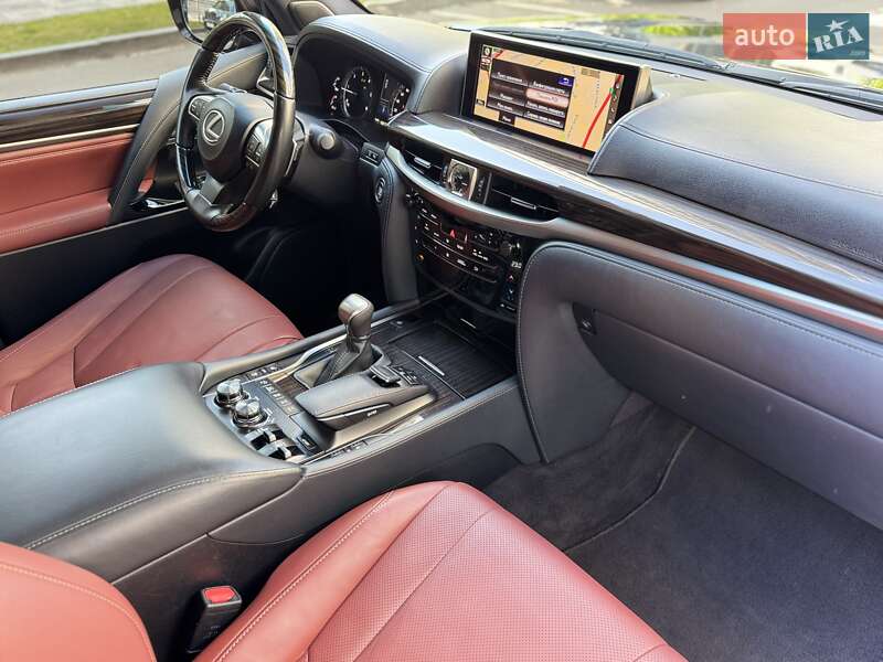 Позашляховик / Кросовер Lexus LX 2019 в Києві