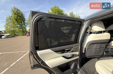 Внедорожник / Кроссовер Lexus LX 2022 в 