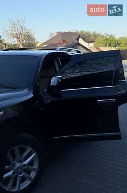 Позашляховик / Кросовер Lexus LX 2008 в 