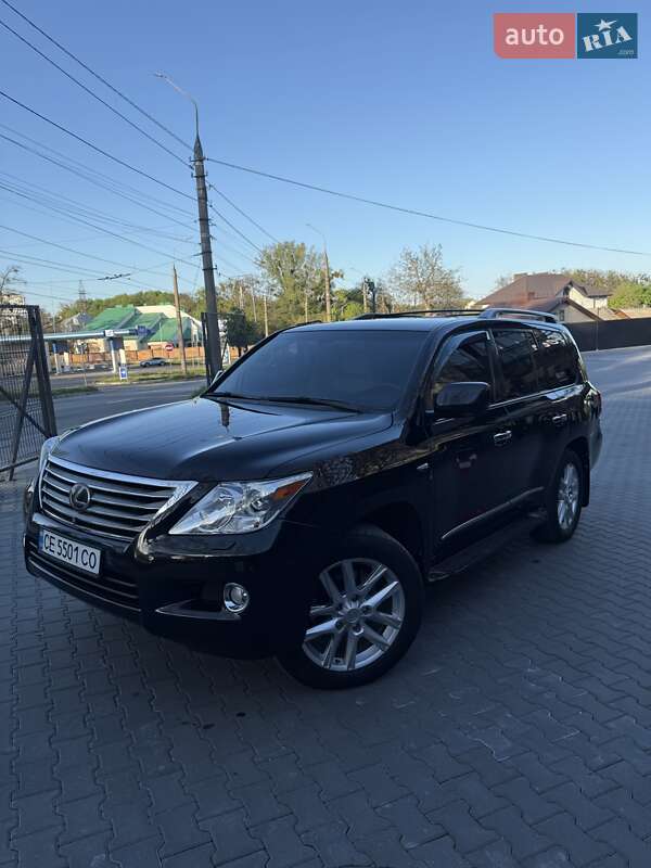Позашляховик / Кросовер Lexus LX 2008 в Чернівцях