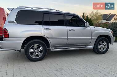 Внедорожник / Кроссовер Lexus LX 2006 в 