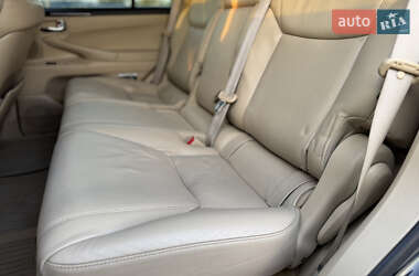 Внедорожник / Кроссовер Lexus LX 2009 в 