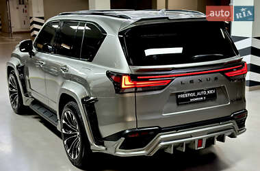 Позашляховик / Кросовер Lexus LX 2022 в 