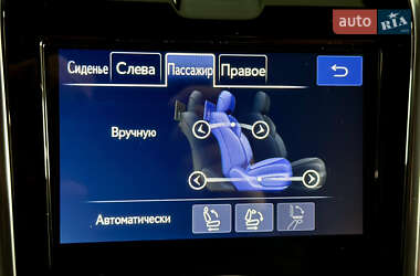 Позашляховик / Кросовер Lexus LX 2022 в 