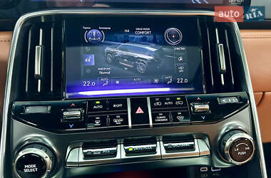 Позашляховик / Кросовер Lexus LX 2022 в 