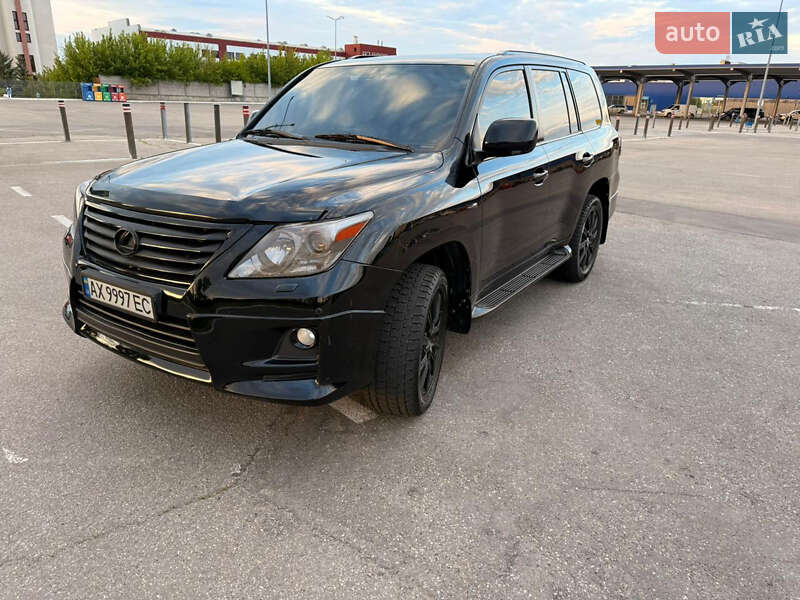 Внедорожник / Кроссовер Lexus LX 2008 в Харькове