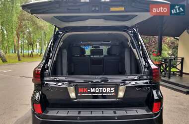 Внедорожник / Кроссовер Lexus LX 2010 в 